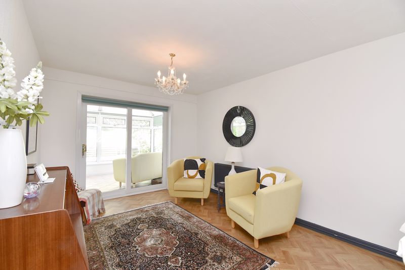 Sitting Room- click for photo gallery